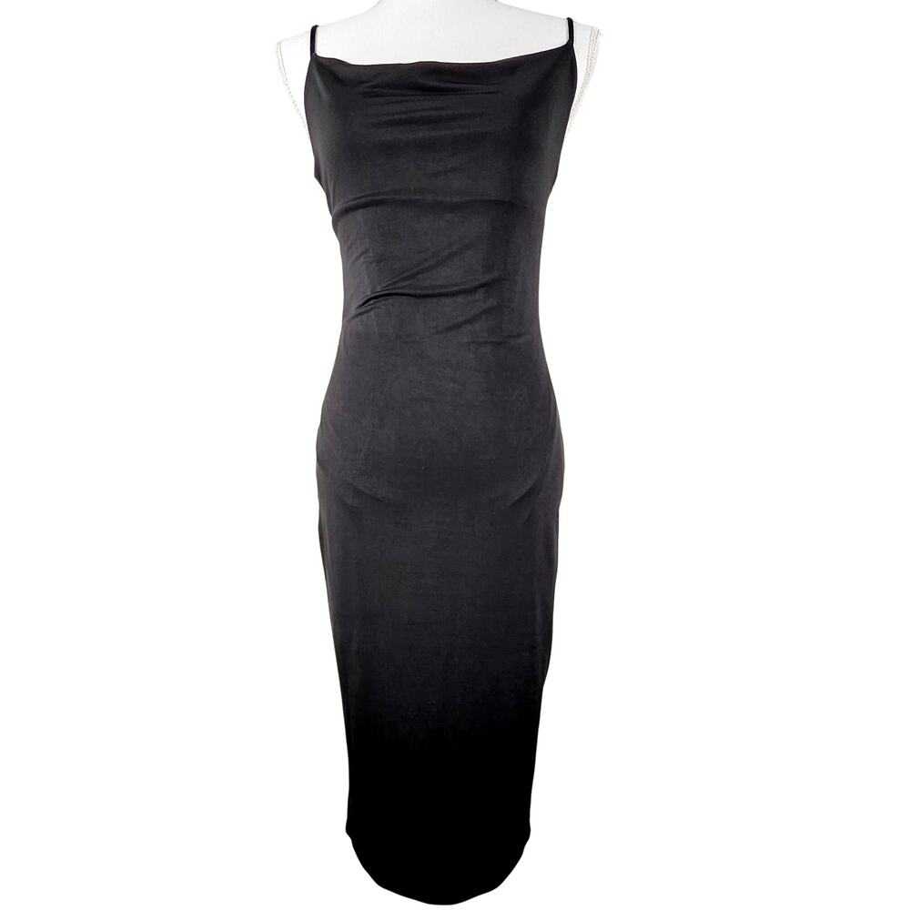 FOREVER 21 WOMEN'S BLACK MAXI DRESS WITH TIE BACK - SIZE MEDIUM